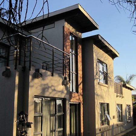 Home @ Harry'S بريتوريا المظهر الخارجي الصورة